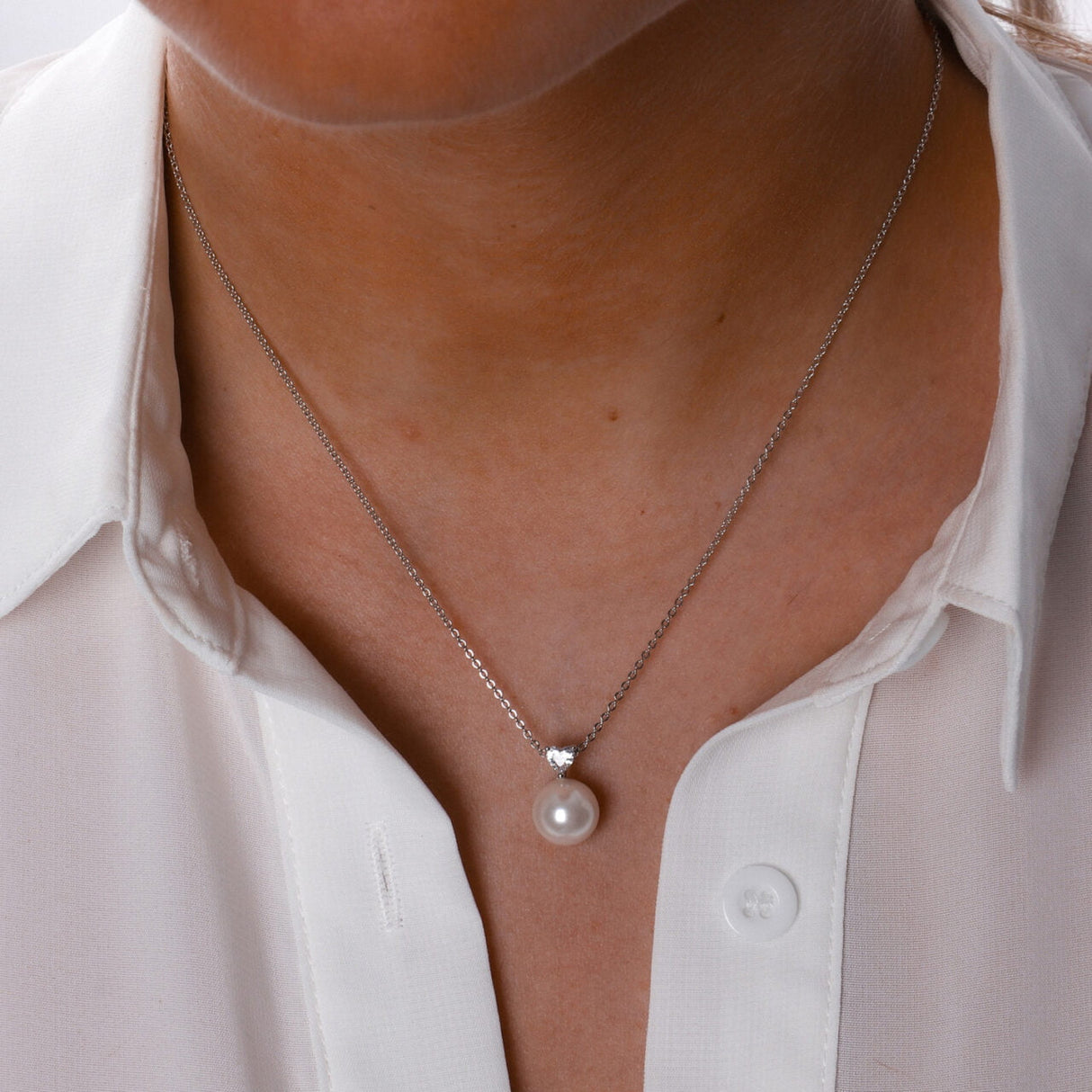 Zelly Silver Plated Pearl Pendent Necklace