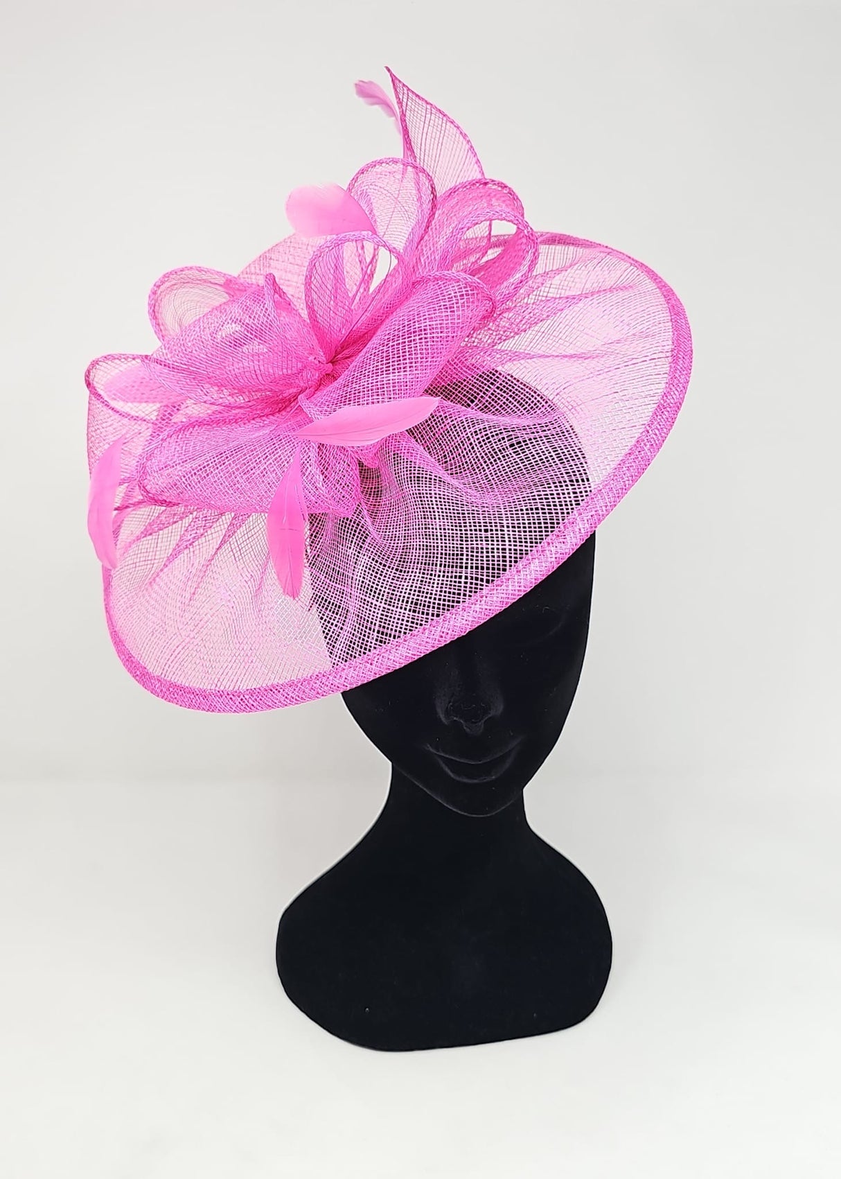 Calypso Looped Round Disc Fascinator