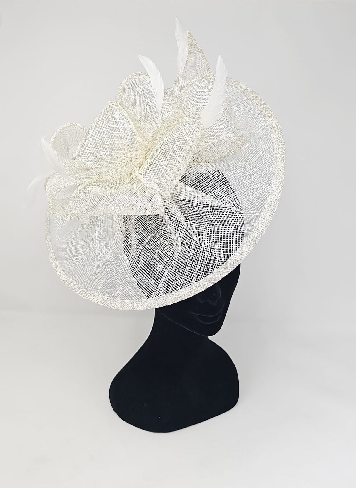 Ivory Silver Looped Round Disc Fascinator