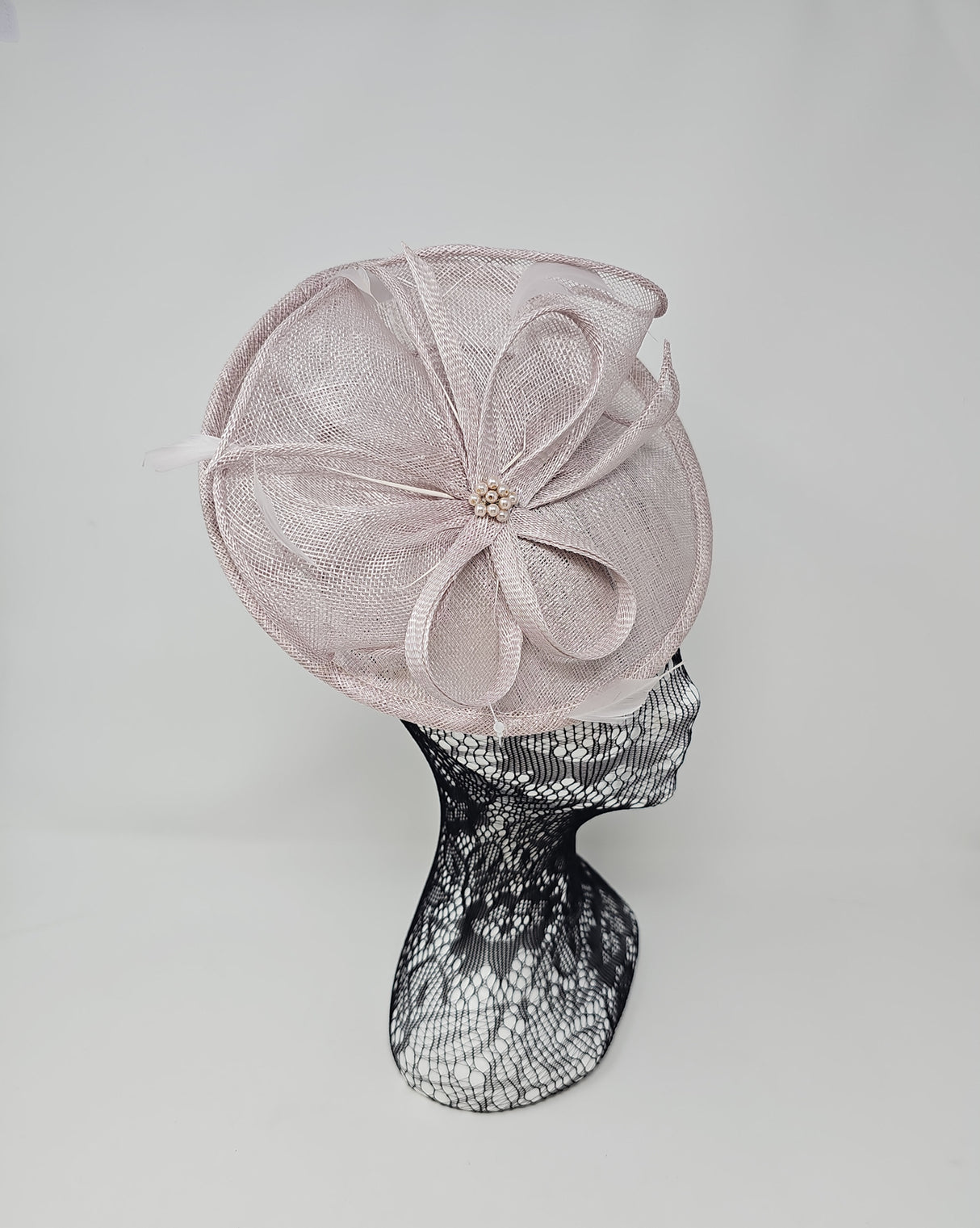 Pearl Silver Feather & Bow Round Disc Fascinator