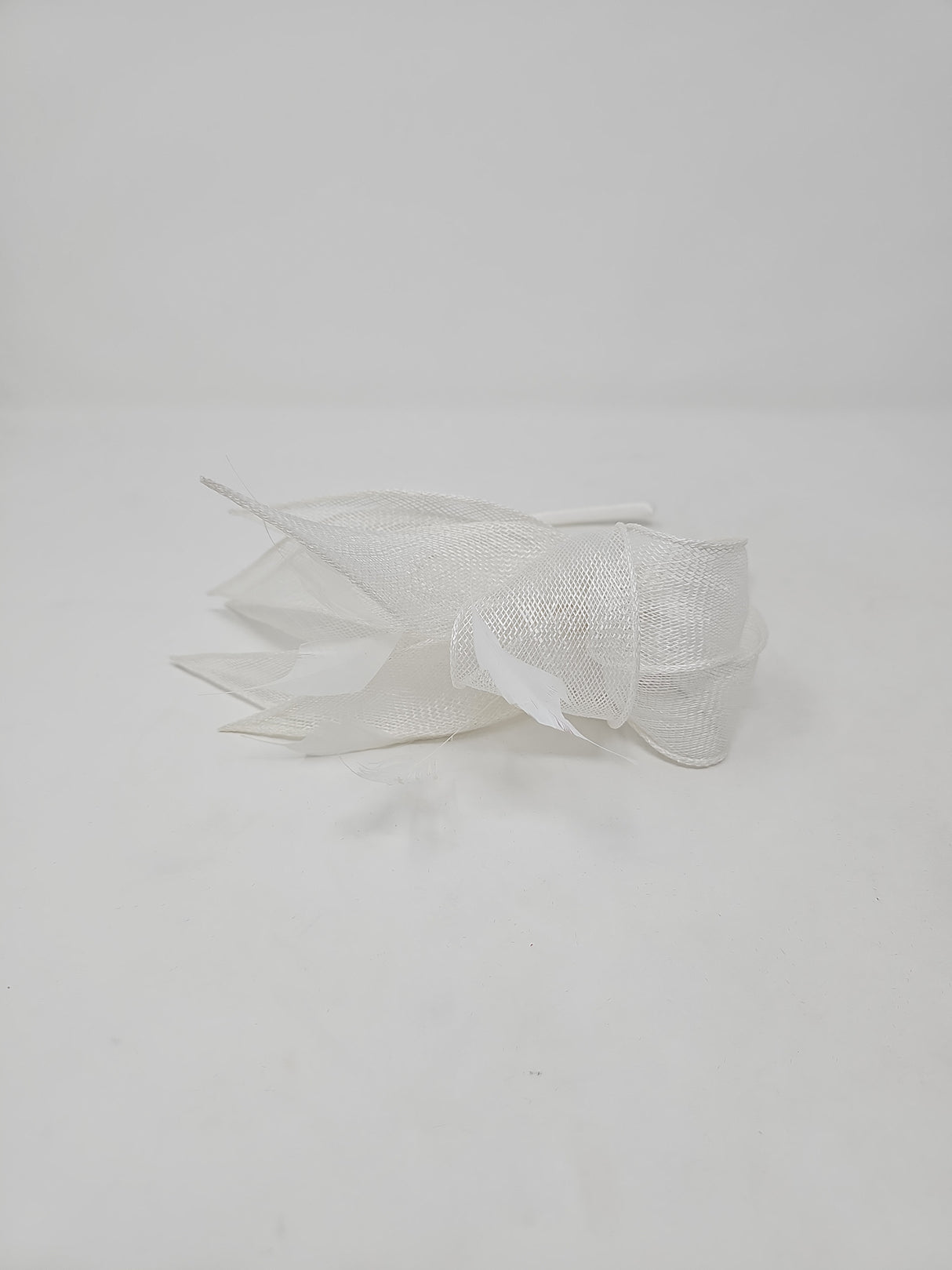 White Sinamay Loop & Feather Hairband Fascinator
