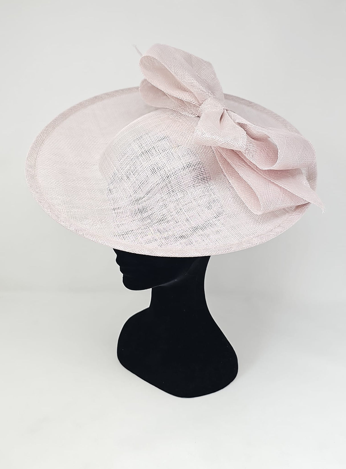 Lupin Bow Adorned Large Disc Fascinator