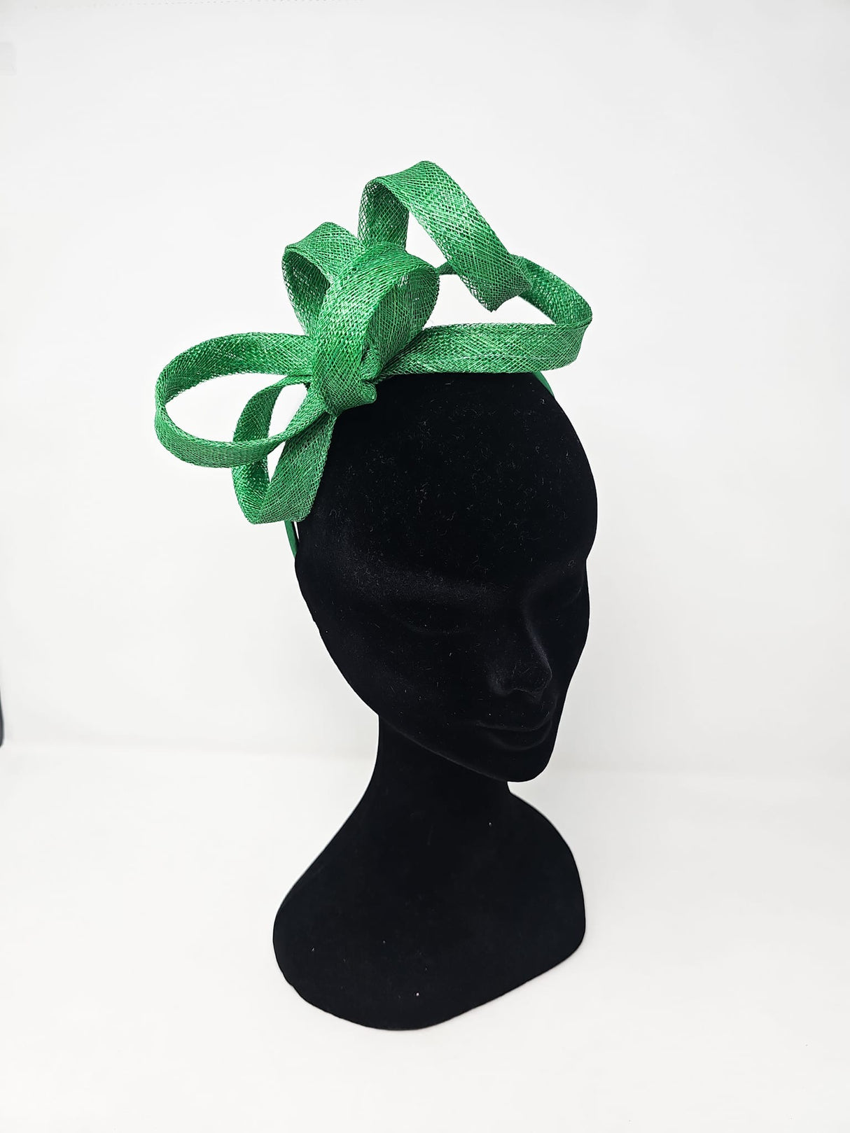 Emerald Green Looped Sinnamay Feather Hairband Fascinator