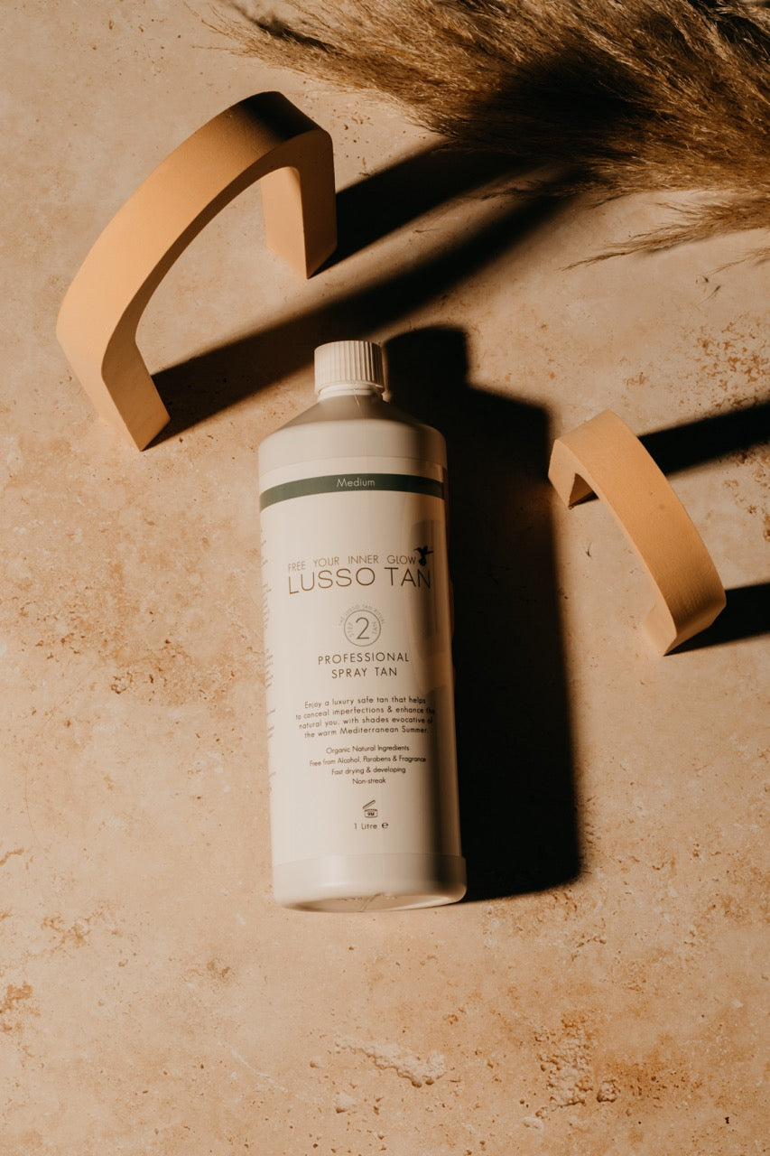 Lusso Tan Medium Professional Spray Tan 1 Litre