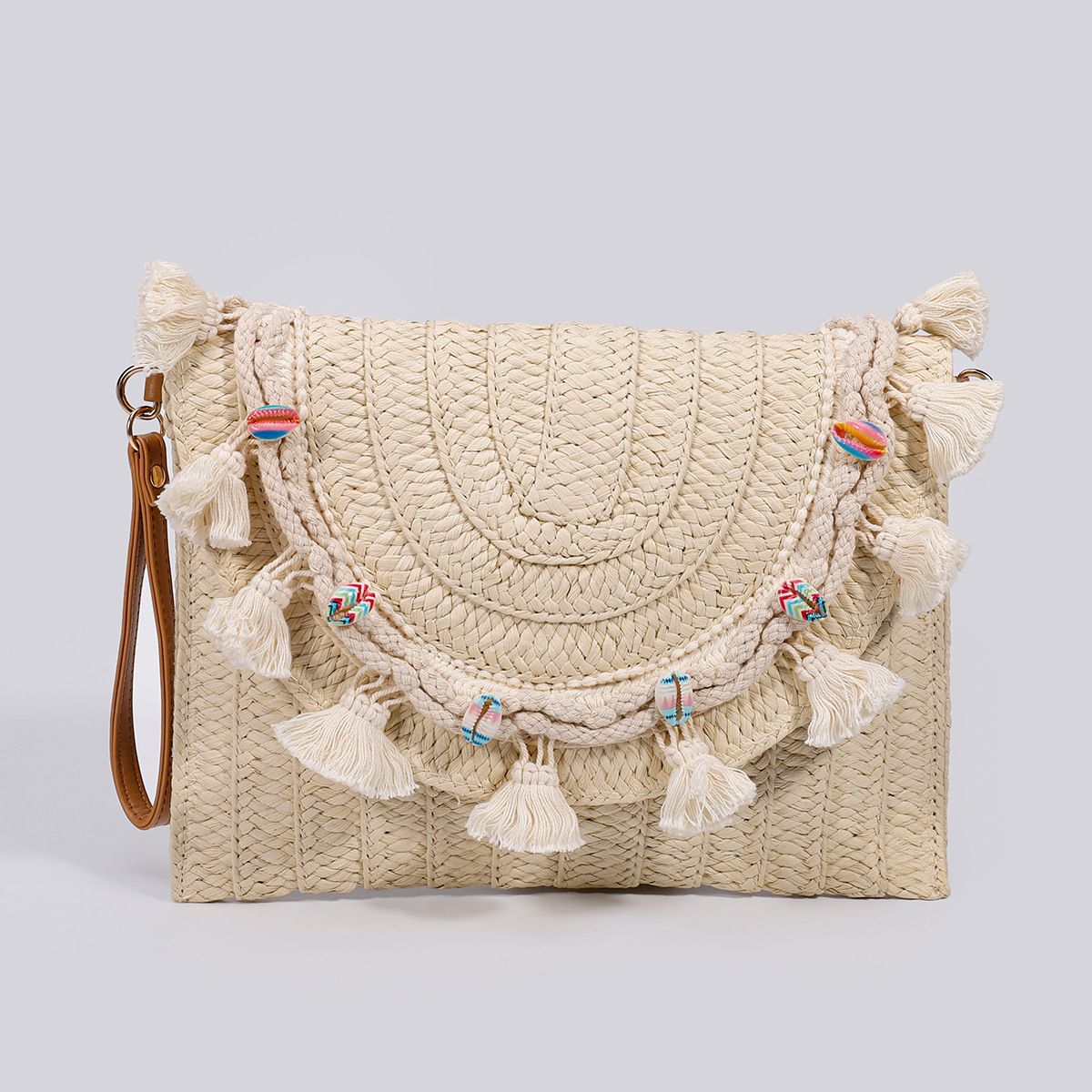 Nude Sea Shell Tassle Straw Handbag
