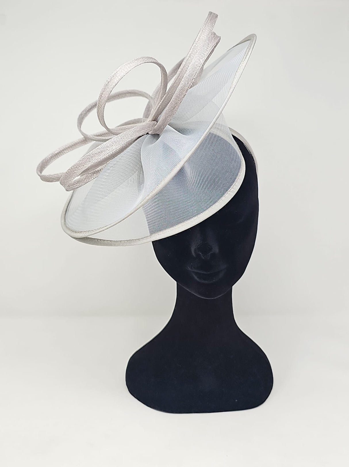 Pearl Grey Looped Halo Disc Fascinator