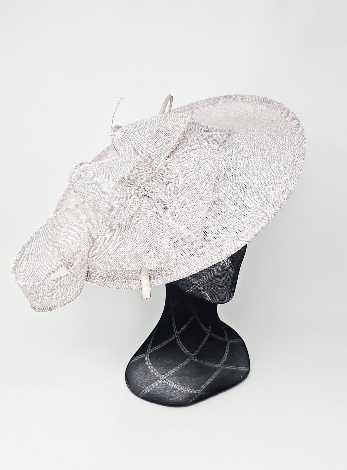 Metallic Pearl Large Disc Bow Hairband Fascinator