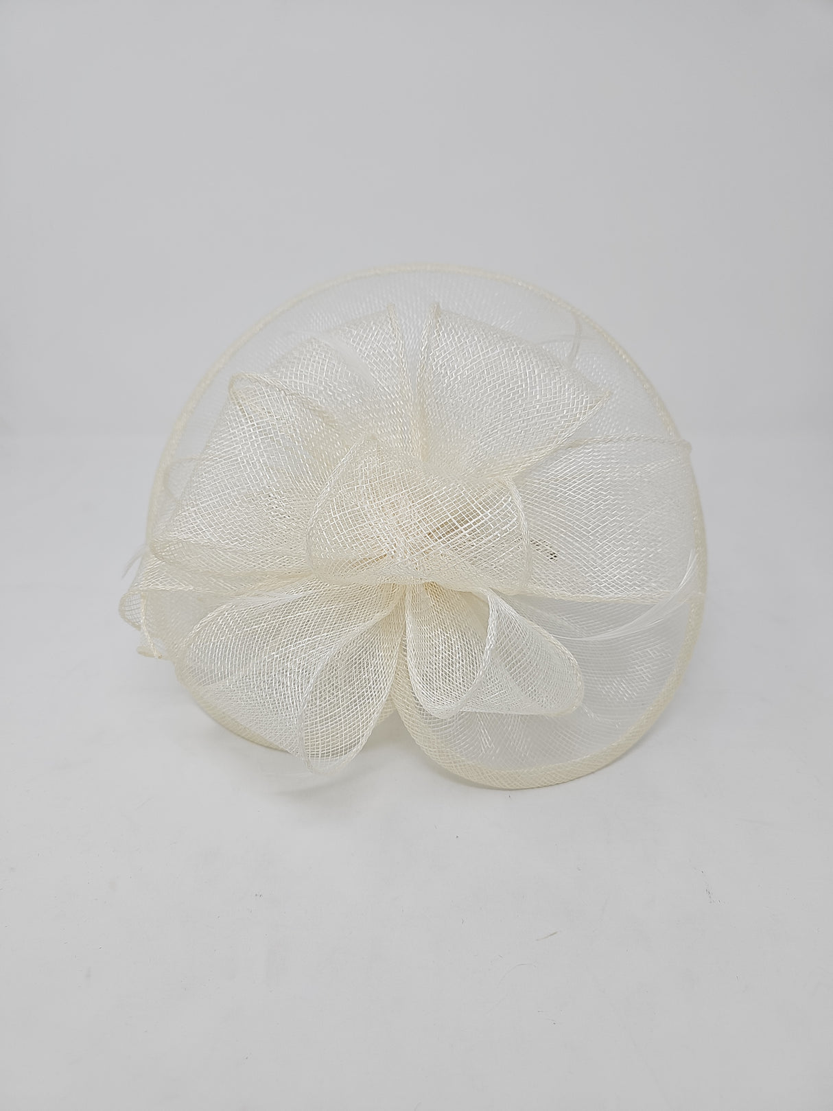 Ivory Looped Round Disc Fascinator