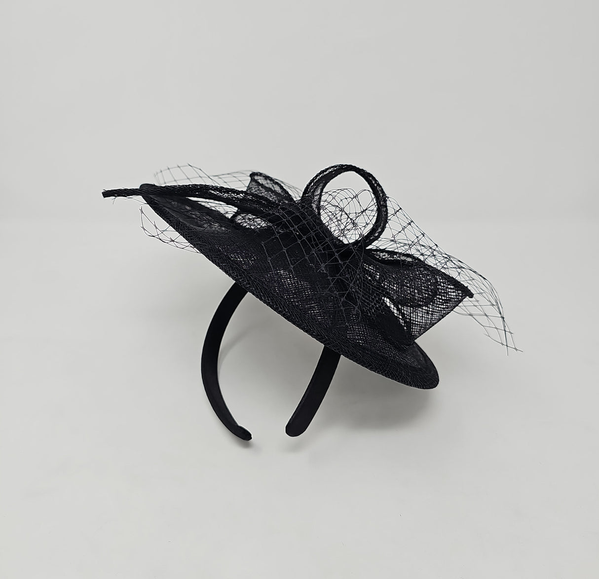 Black Disc Hairband Fascinator
