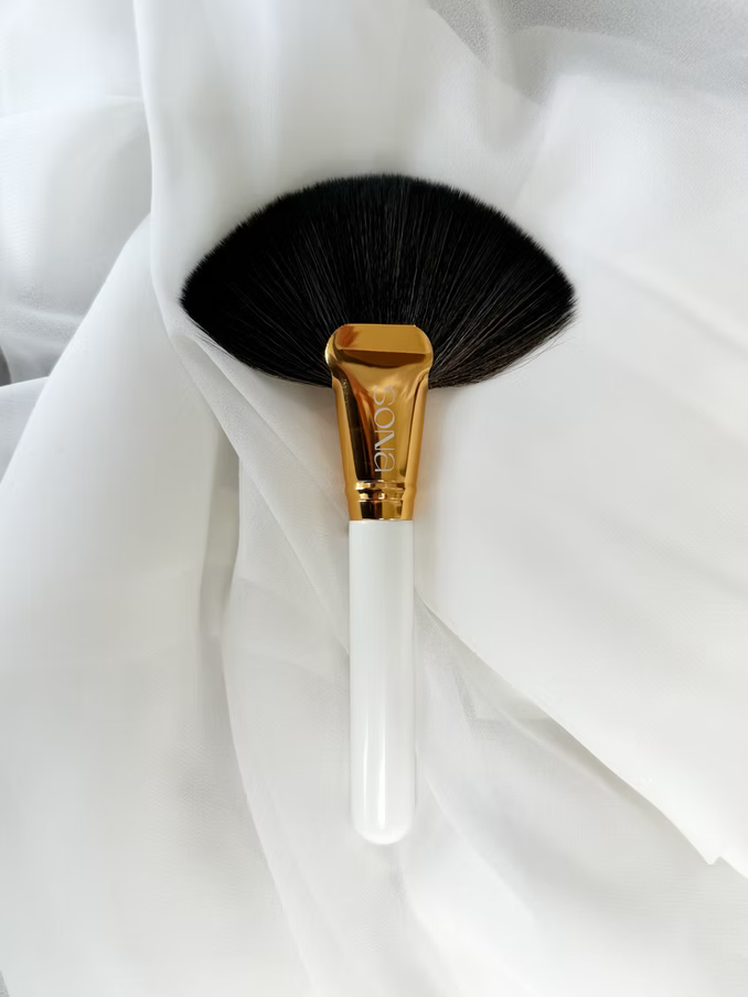 SONA Tanning Lock In Finishing Brush – Franklins