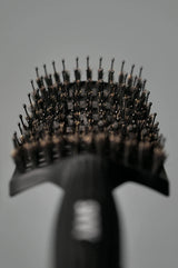 Savvy Smoothing & Detangling Brush For Sensitive Scalps