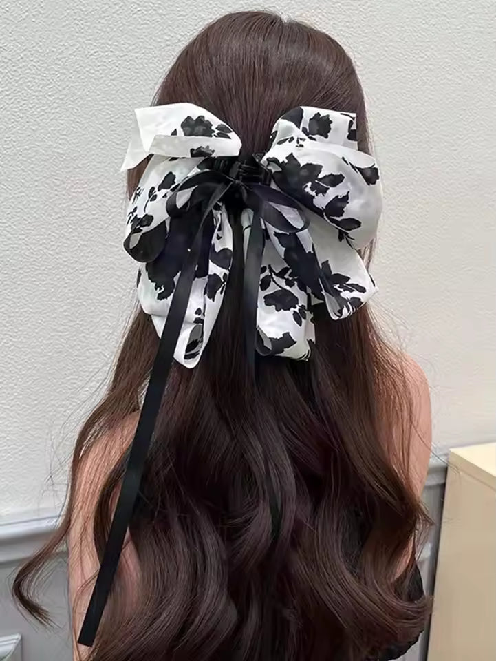 Black & White Bow Fabric Hair Clip
