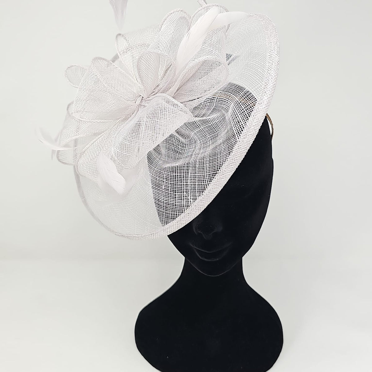 Silver Looped Round Disc Fascinator – Franklins