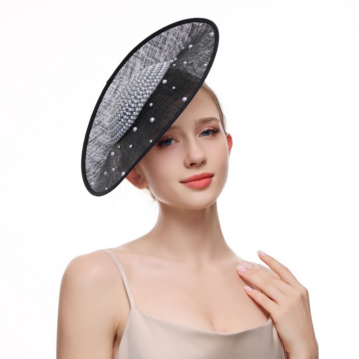 Black Pearl Embellished Disc Fascinator