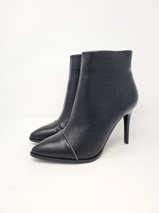Betsy Black Heeled Stud Boots Size 7 - Franklins