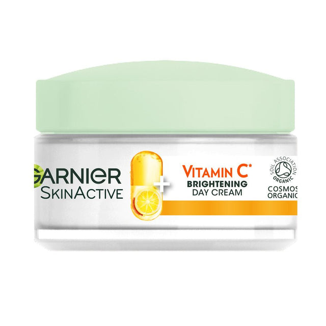 Garnier SkinActive Vitamin C Brightening Day Cream 50ml - Franklins