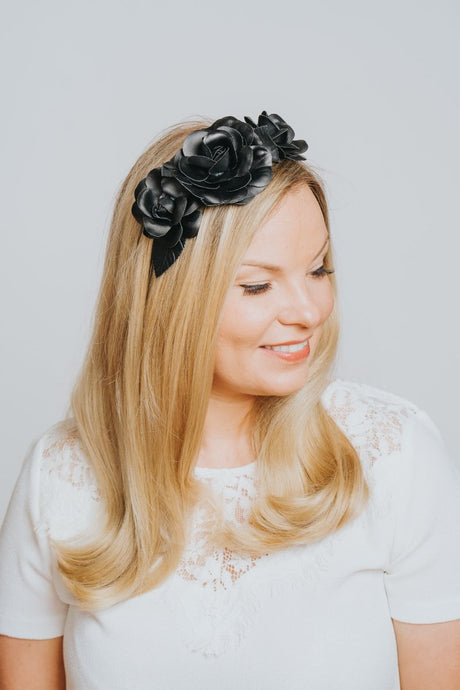 Navy Flower Embossed Hairband - Franklins