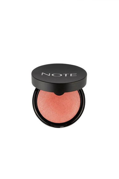 Note Cosmetics Baked Blusher - Franklins